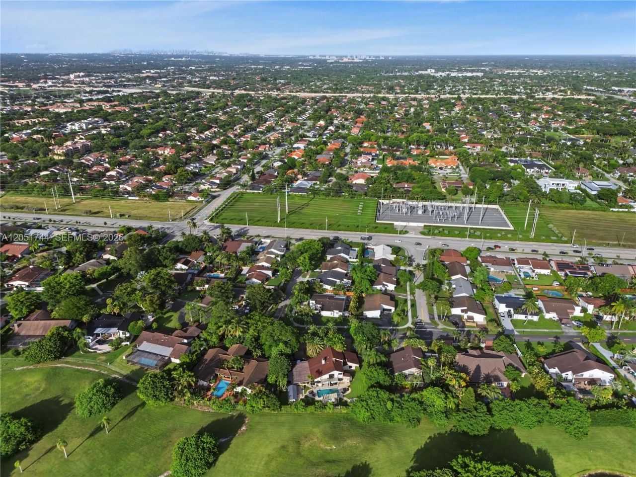 9720 E Calusa Club Dr , Miami, FL 33186 Photo