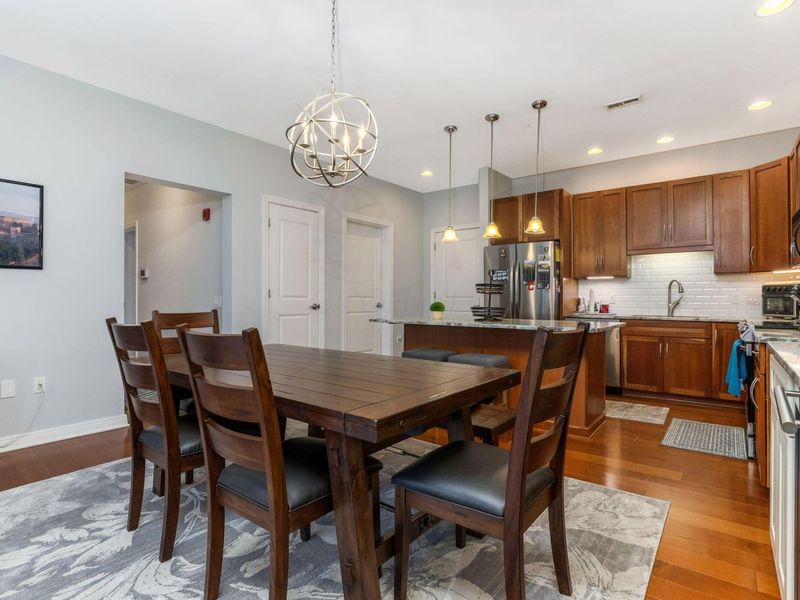 251 Daniel Burnham Square, Unit 405, Columbus, OH 43215 Photo 9