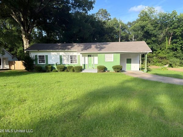 1016 N Jackson Street, Brookhaven, MS 39601