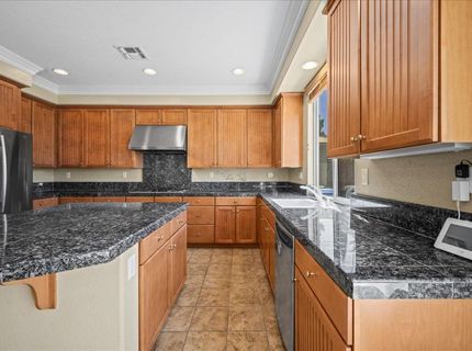 5114 Blossom Ranch Dr, Elk Grove, CA 95757 Photo