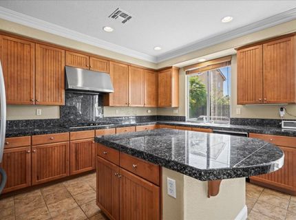 5114 Blossom Ranch Dr, Elk Grove, CA 95757 Photo