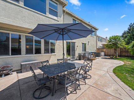 5114 Blossom Ranch Dr, Elk Grove, CA 95757 Photo