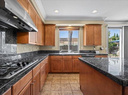5114 Blossom Ranch Dr, Elk Grove, CA 95757 Photo