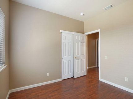 117 Sterling Oak Dr, Galt, CA 95632 Photo