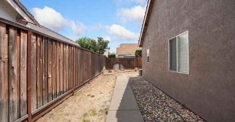117 Sterling Oak Dr, Galt, CA 95632 Photo