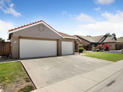 117 Sterling Oak Dr, Galt, CA 95632 Photo