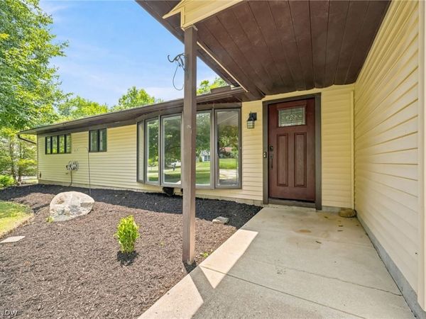 8160 Joyce Road, Broadview Heights, OH 44147