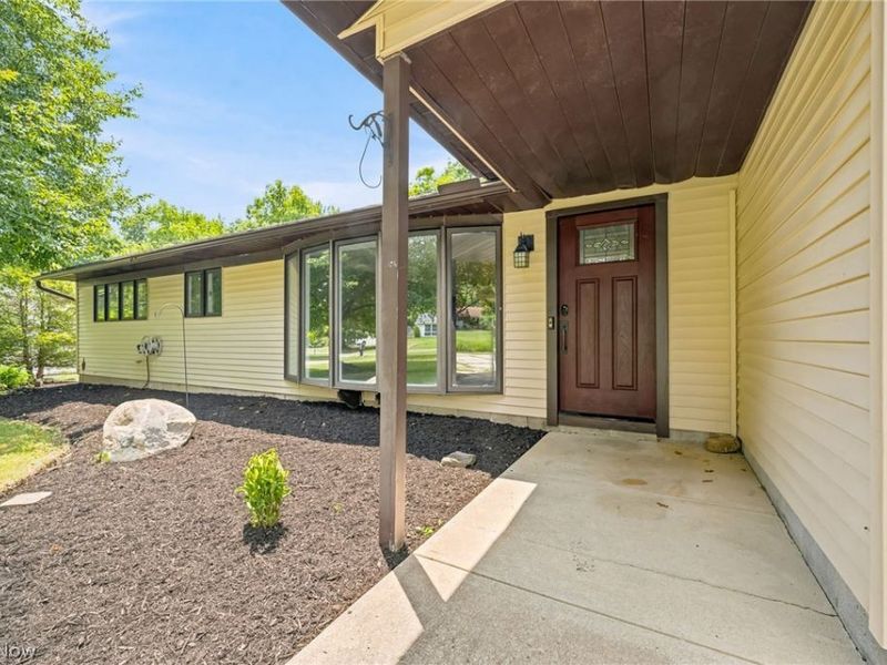 8160 Joyce Road, Broadview Heights, OH 44147 Photo 1