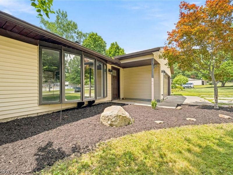 8160 Joyce Road, Broadview Heights, OH 44147 Photo 6