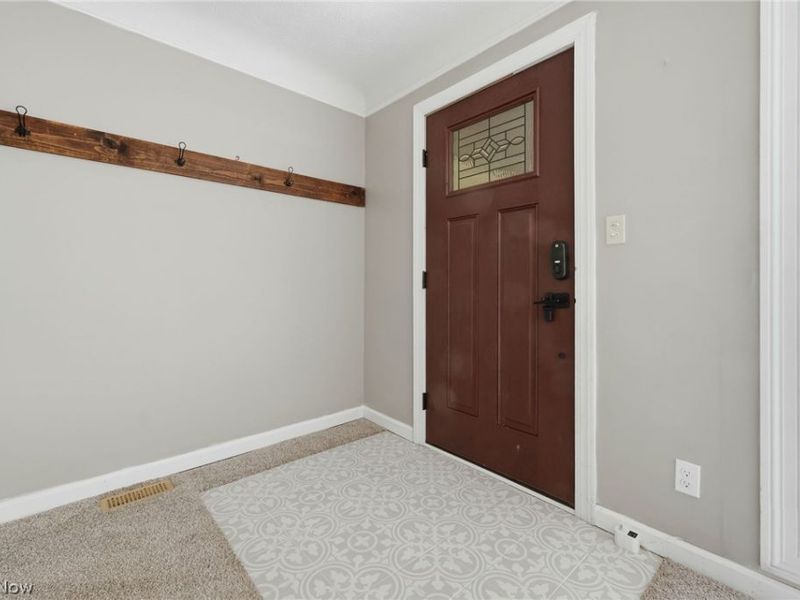 8160 Joyce Road, Broadview Heights, OH 44147 Photo 8