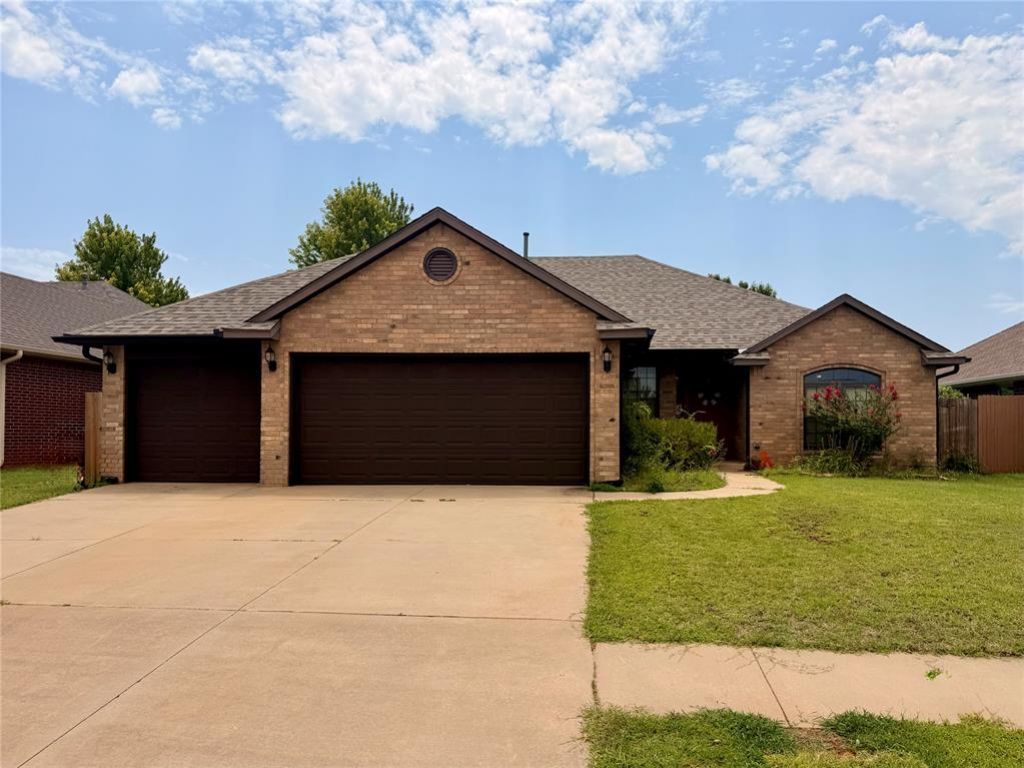 2708 NW 168th Street, Edmond, OK 73012 Main Photo