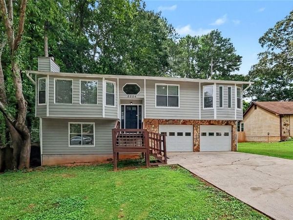 2224 Hightrail Court , Lithonia, GA 30058