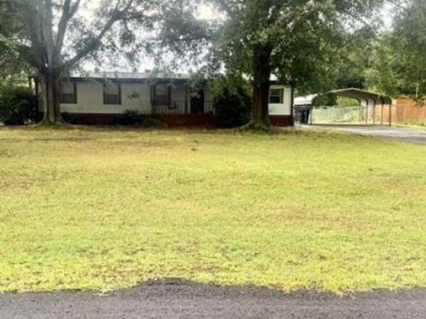 313 Hillside Court , Winder, GA 30680