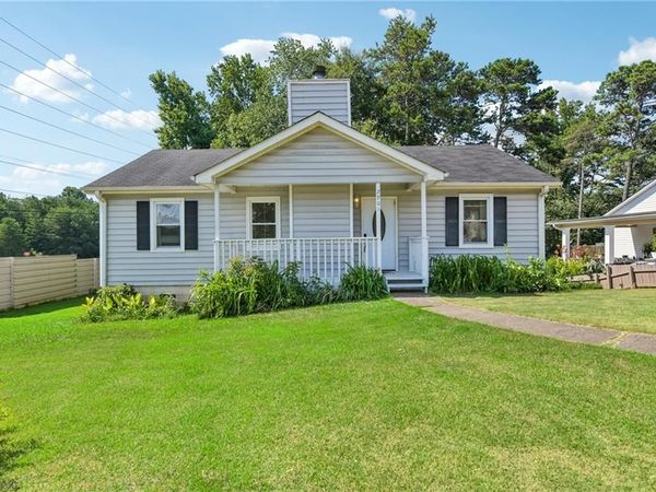 2901 Waterford Drive, Gainesville, GA 30504