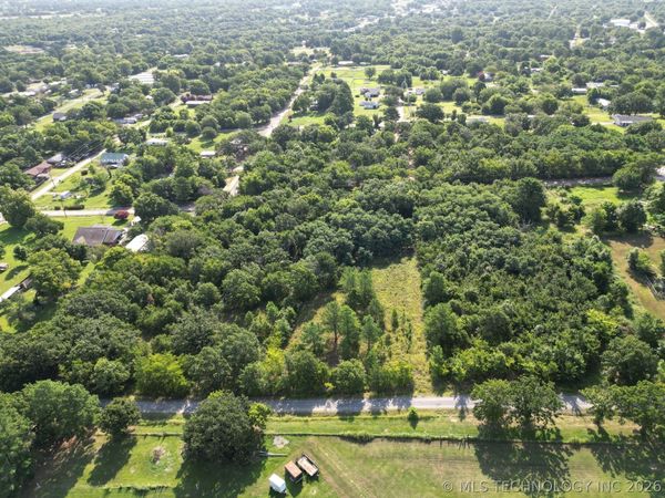 Walcott Avenue, Haileyville, OK 74546