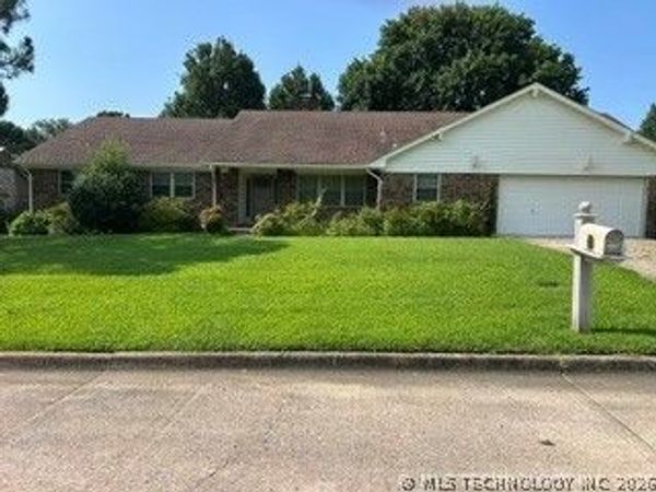 2507 Debby Jane Lane , Muskogee, OK 74403