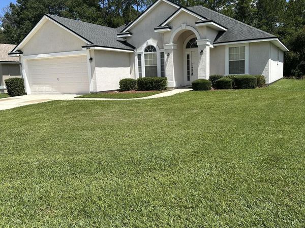 1658 NORTHGLEN Circle, Middleburg, FL 32068