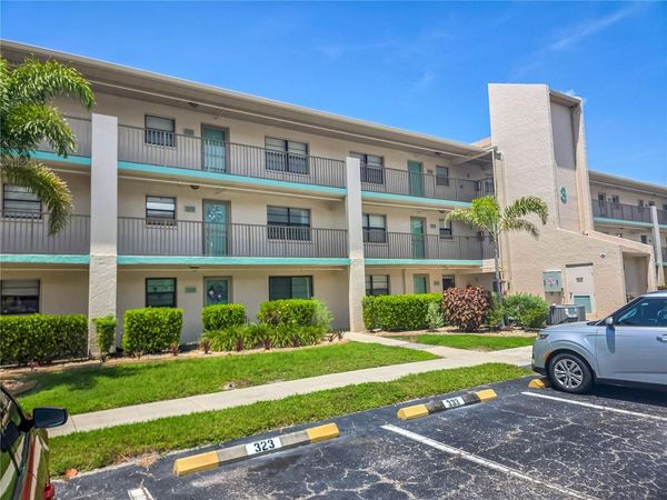 175 KINGS HIGHWAY , Unit Bldg 3 UNI, PUNTA GORDA, FL 33983