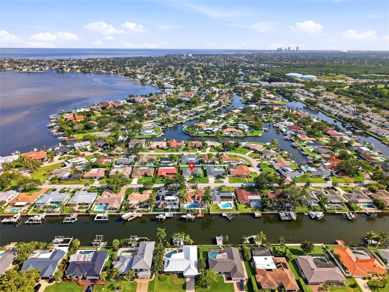 2022 Tanglewood Drive Ne, Saint Petersburg, FL 33702 Photo