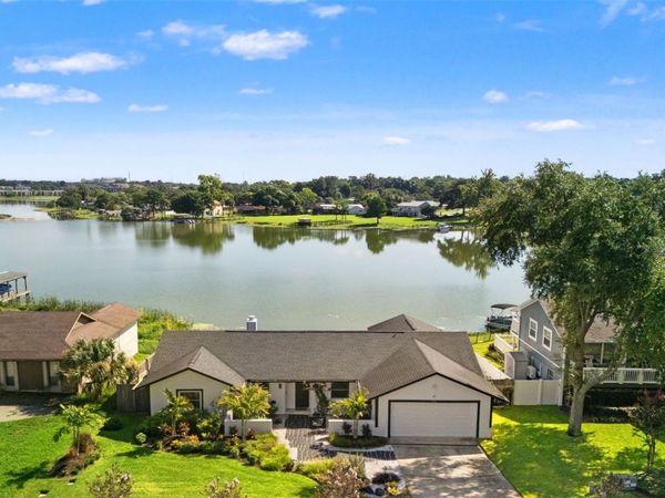 415 BARCLAY AVENUE , ALTAMONTE SPRINGS, FL 32701