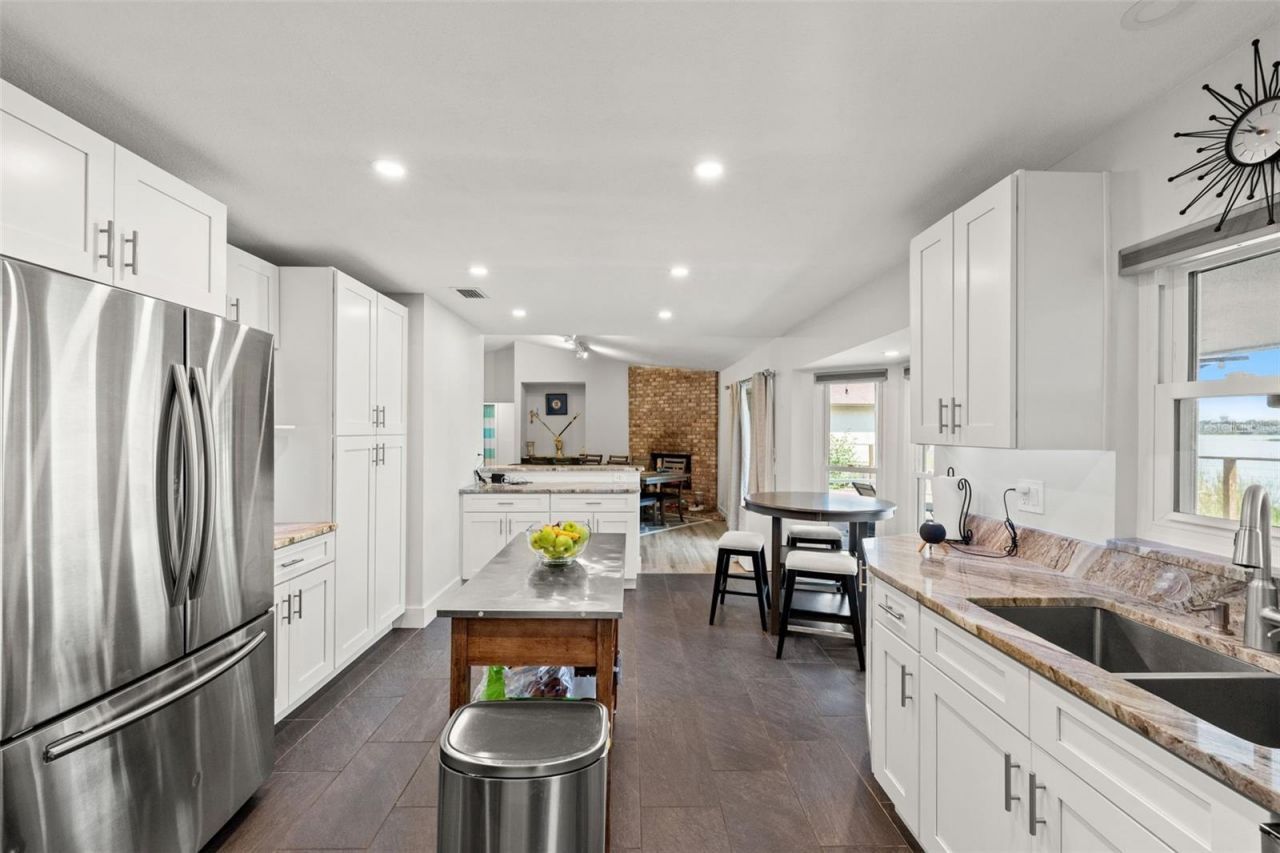 415 Barclay Avenue , Altamonte Springs, FL 32701 Photo