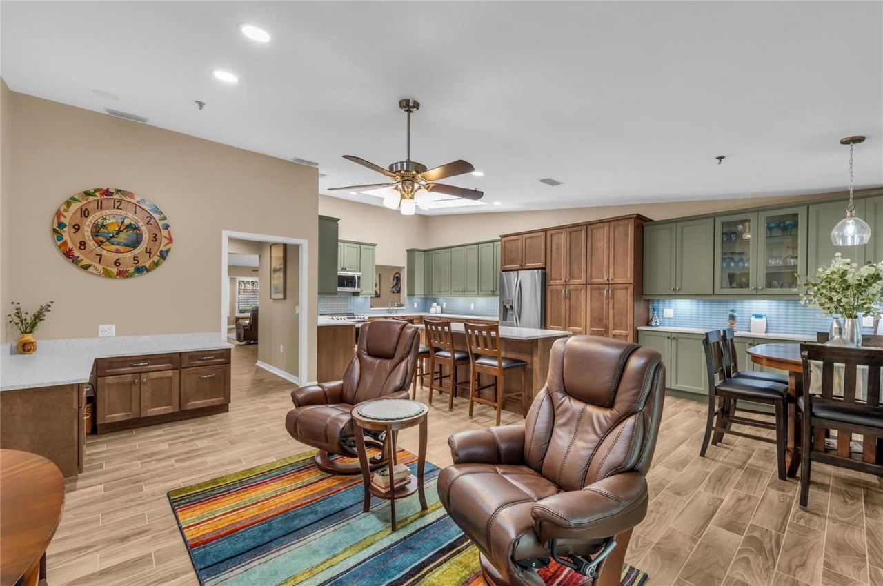 2350 Harbour Oaks Drive, Longboat Key, FL 34228 Photo