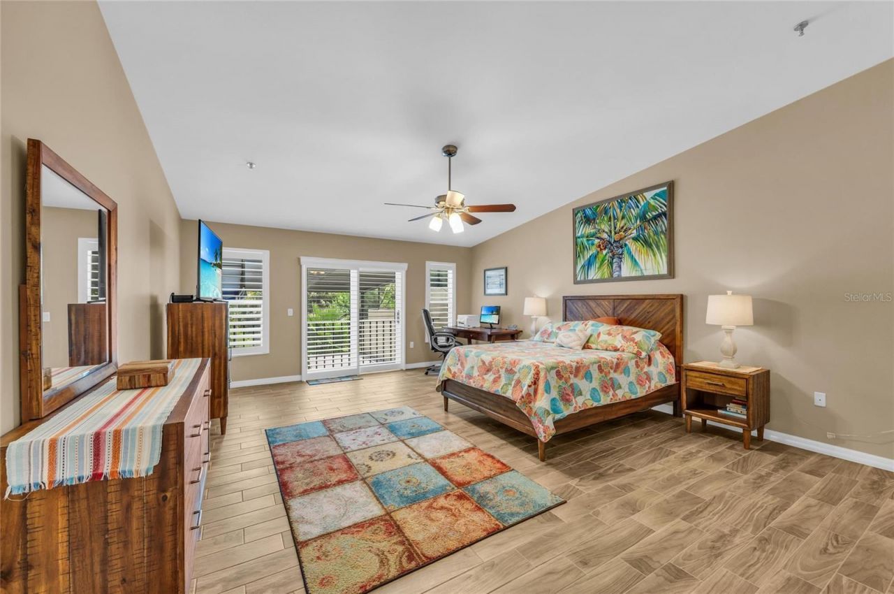 2350 Harbour Oaks Drive, Longboat Key, FL 34228 Photo