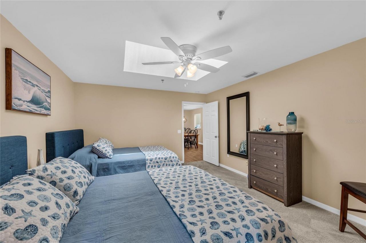 2350 Harbour Oaks Drive, Longboat Key, FL 34228 Photo