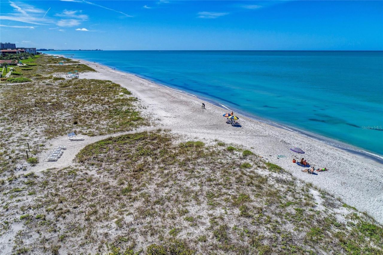 2350 Harbour Oaks Drive, Longboat Key, FL 34228 Photo