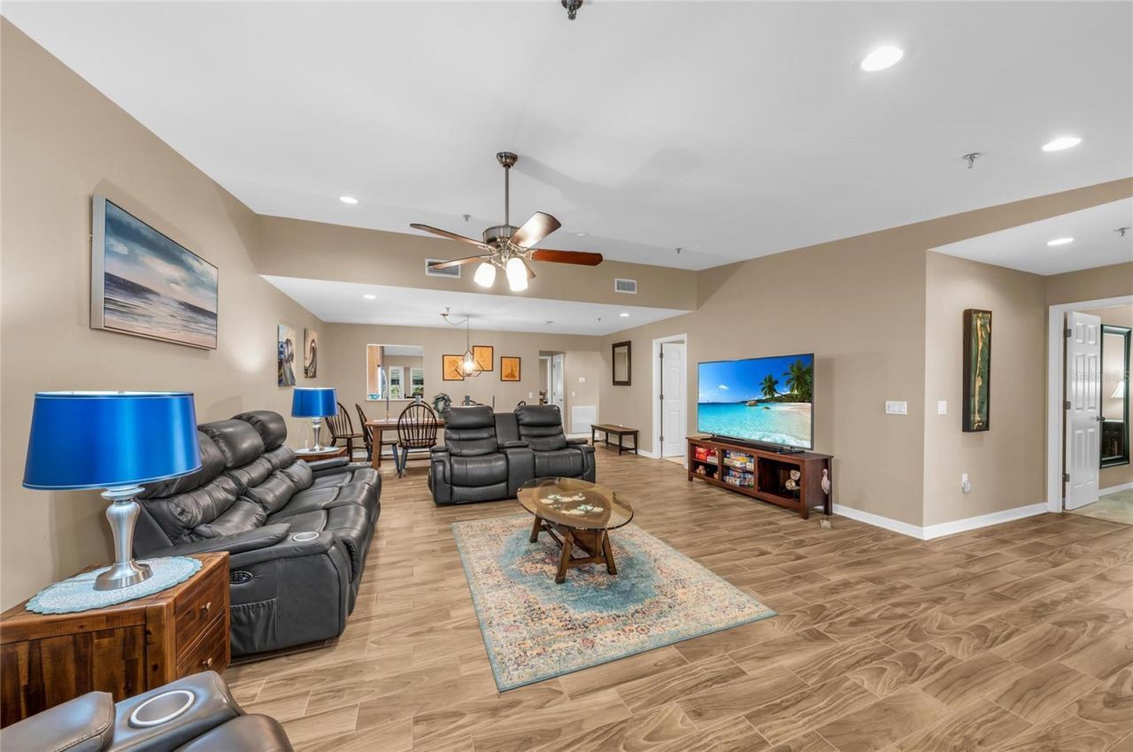 2350 Harbour Oaks Drive, Longboat Key, FL 34228 Photo