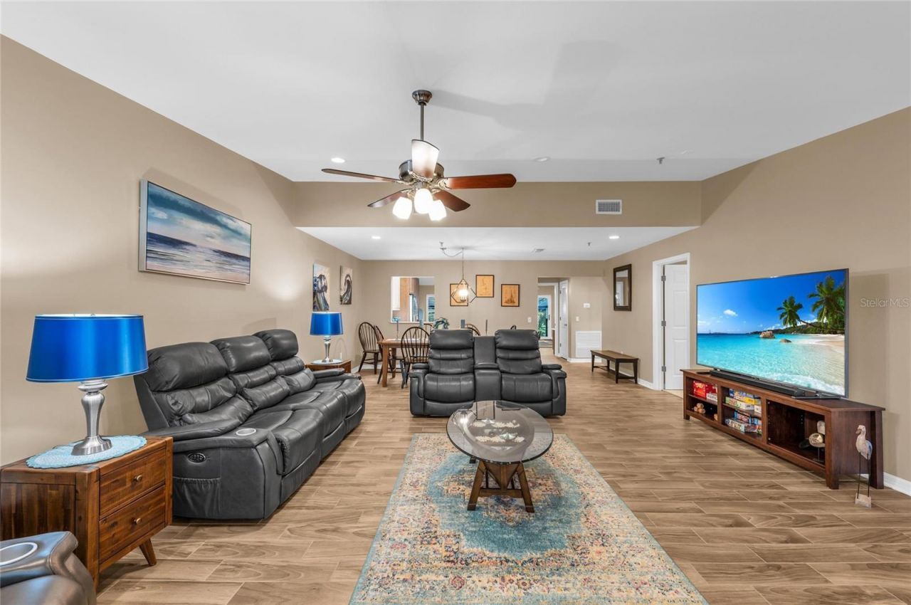 2350 Harbour Oaks Drive, Longboat Key, FL 34228 Photo