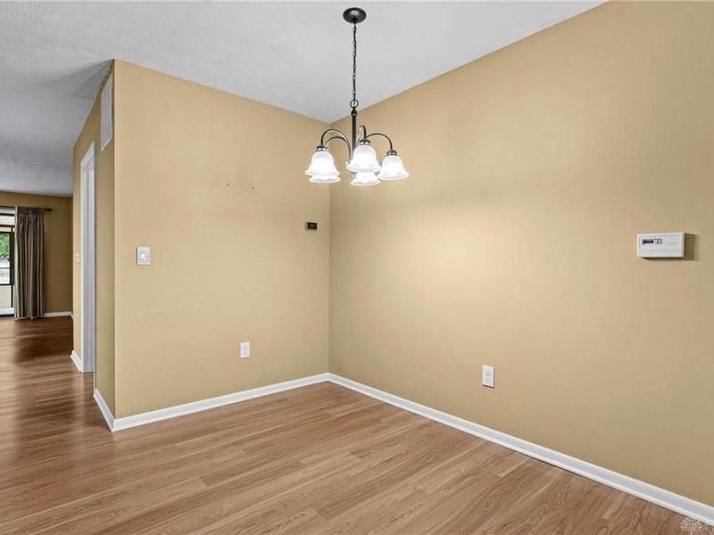 5688 Cobblegate Drive, Dayton, OH 45449 Photo 10