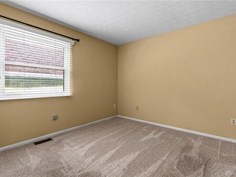 5688 Cobblegate Drive, Dayton, OH 45449 Photo 22