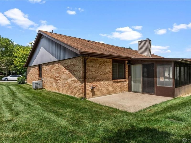 5688 Cobblegate Drive, Dayton, OH 45449 Photo 27