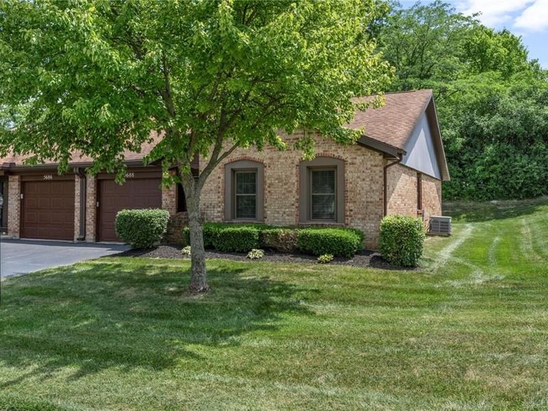 5688 Cobblegate Drive, Dayton, OH 45449 Photo 3