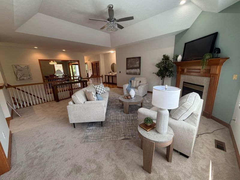 895 Linworth Village Drive, Columbus, OH 43235 Photo 17
