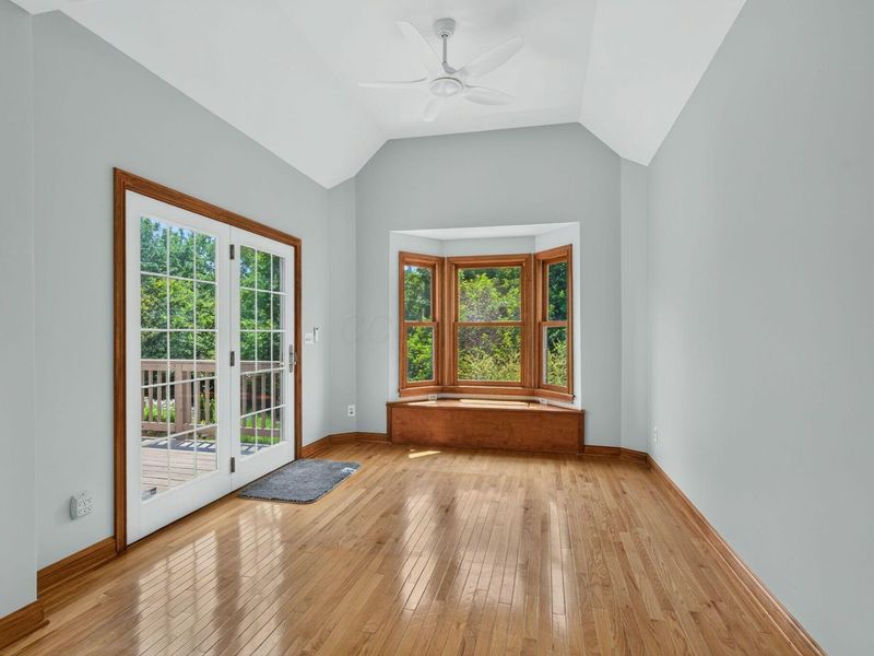 895 Linworth Village Drive, Columbus, OH 43235 Photo 23