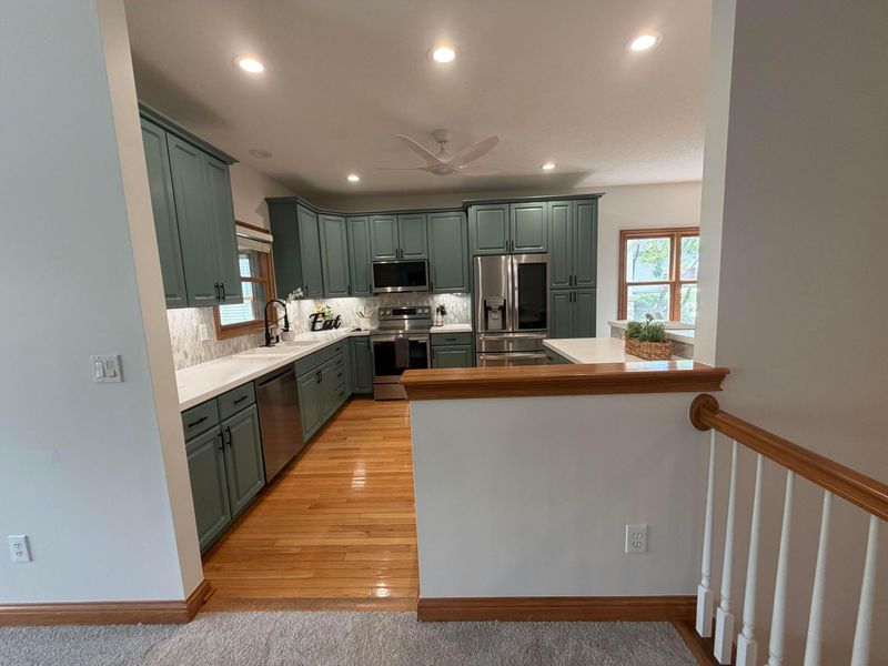 895 Linworth Village Drive, Columbus, OH 43235 Photo 31