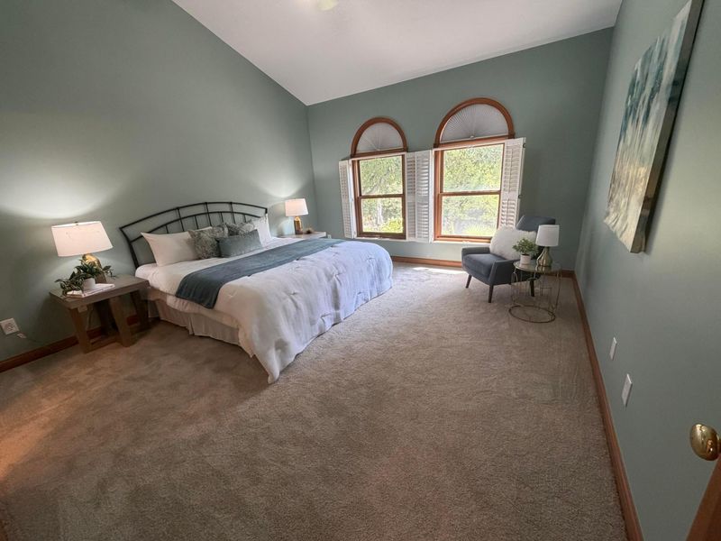 895 Linworth Village Drive, Columbus, OH 43235 Photo 34