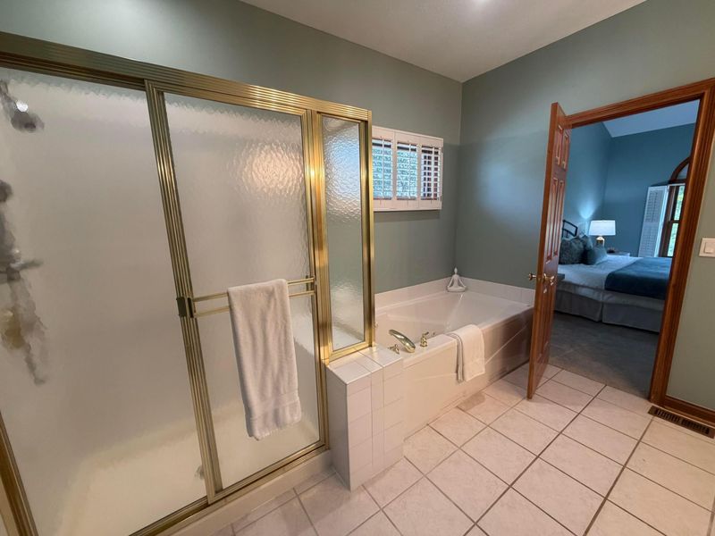 895 Linworth Village Drive, Columbus, OH 43235 Photo 38