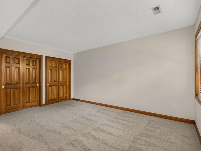 895 Linworth Village Drive, Columbus, OH 43235 Photo 53