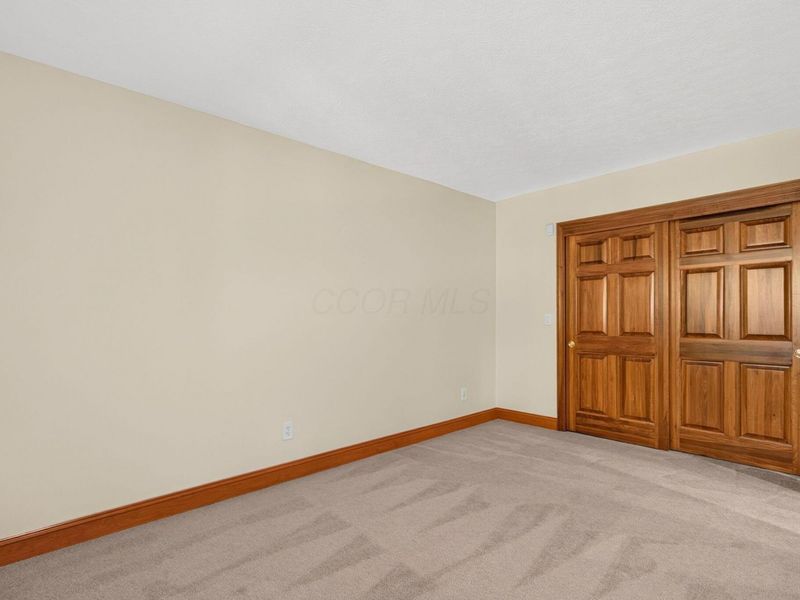 895 Linworth Village Drive, Columbus, OH 43235 Photo 57