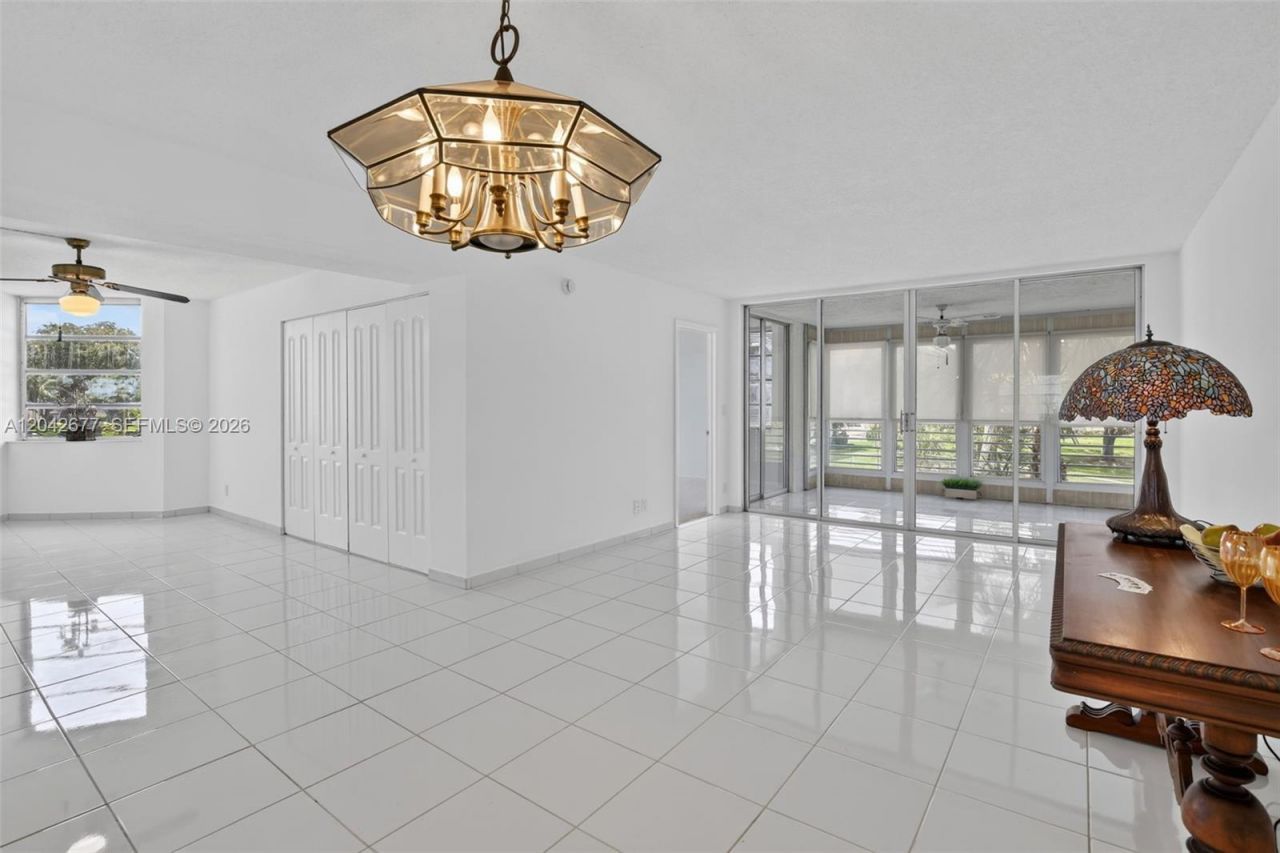 1931 Sabal Palm Dr, Unit 203, Davie, FL 33324 Photo