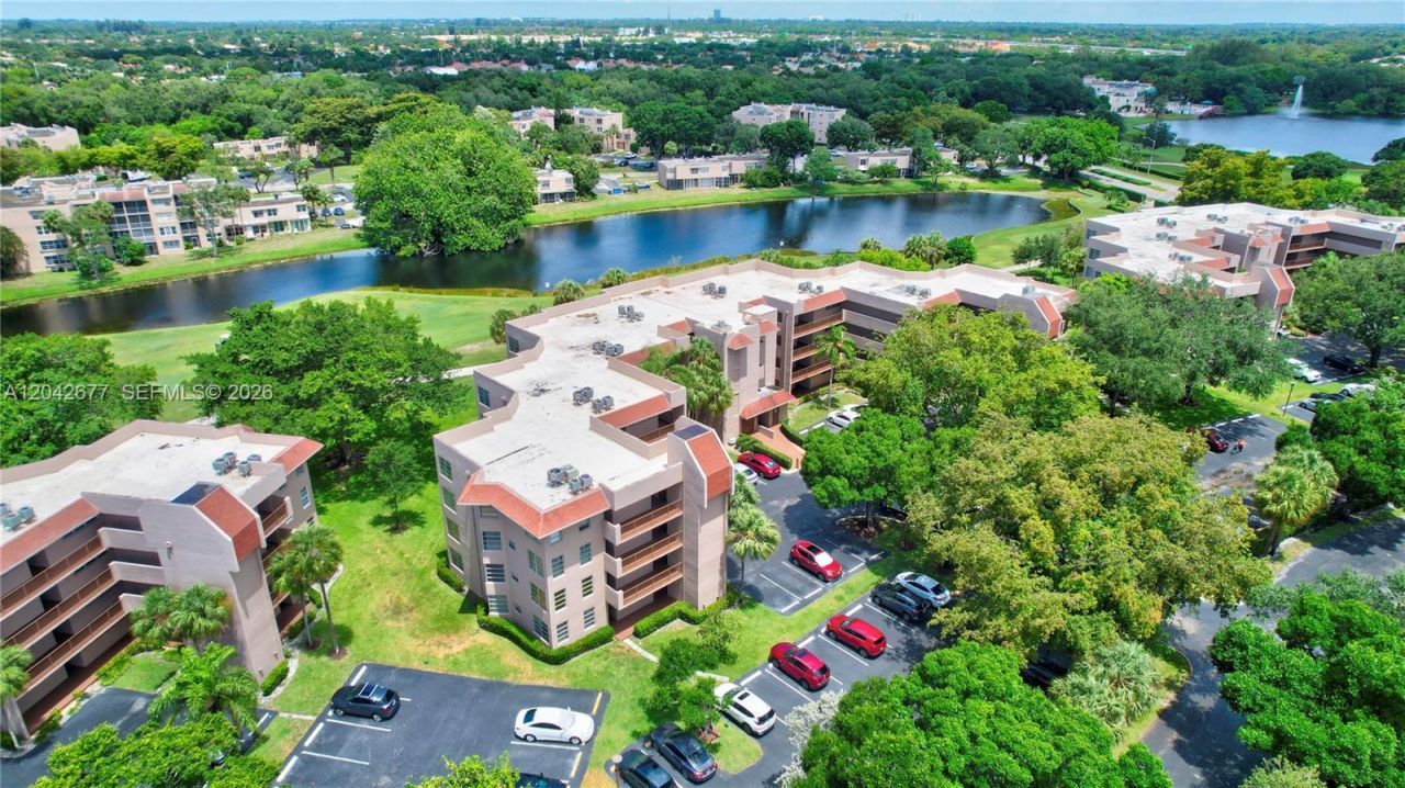 1931 Sabal Palm Dr, Unit 203, Davie, FL 33324 Photo