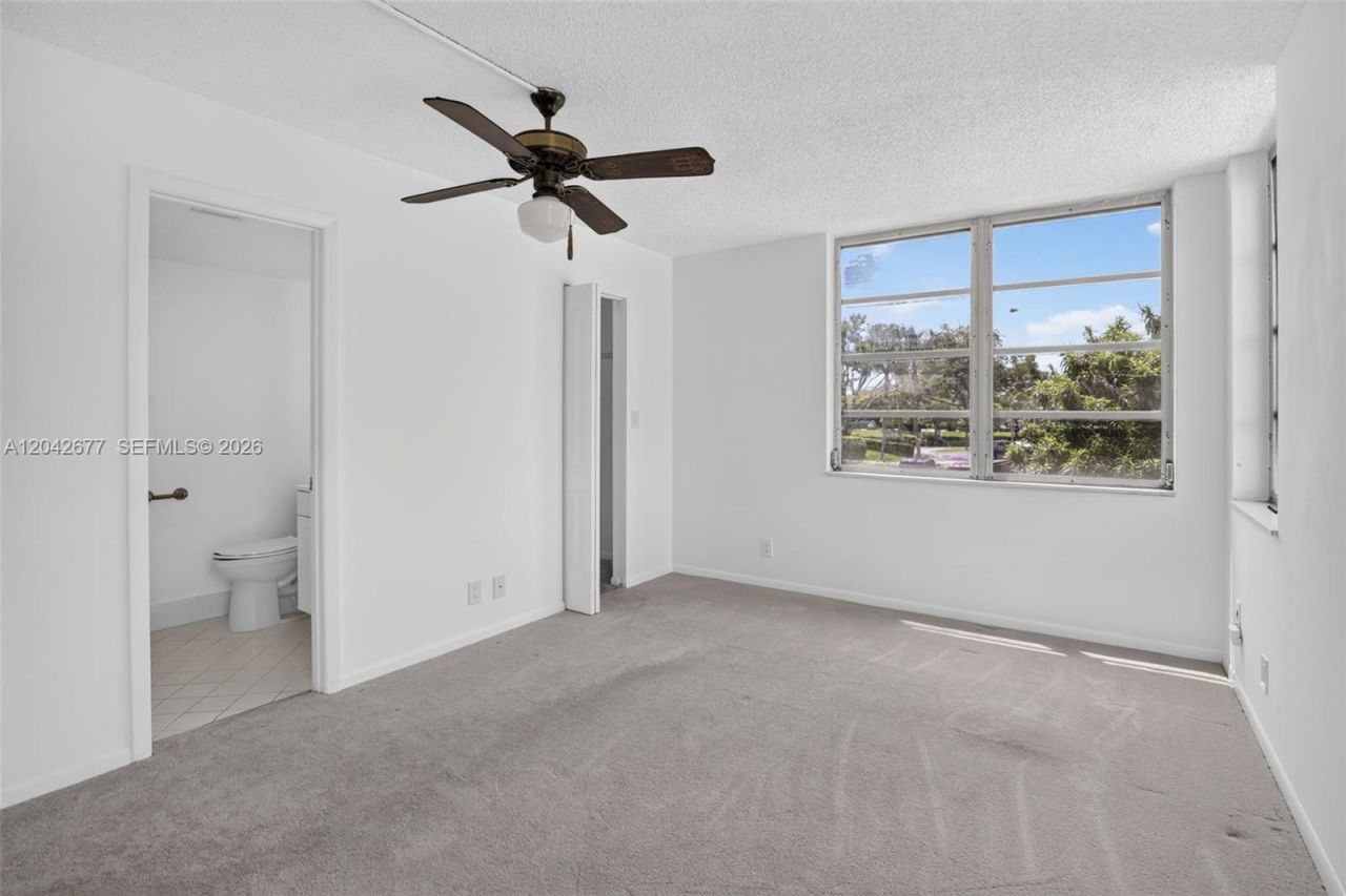 1931 Sabal Palm Dr, Unit 203, Davie, FL 33324 Photo