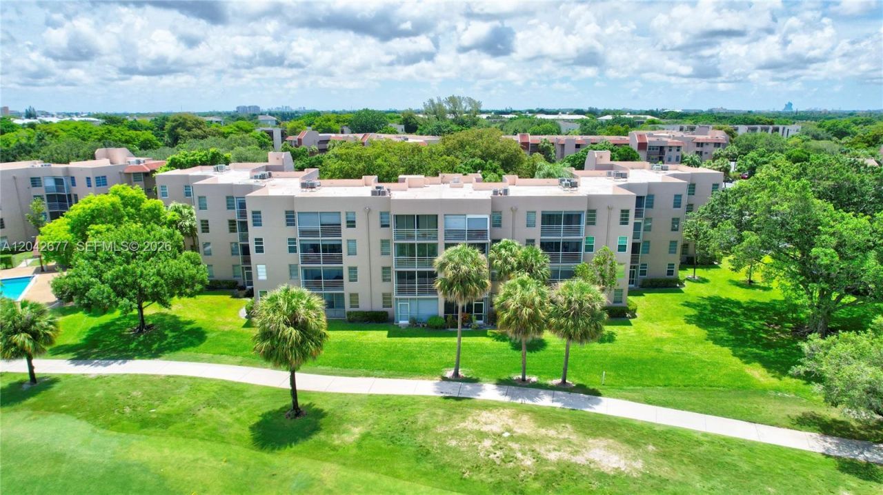 1931 Sabal Palm Dr, Unit 203, Davie, FL 33324 Photo
