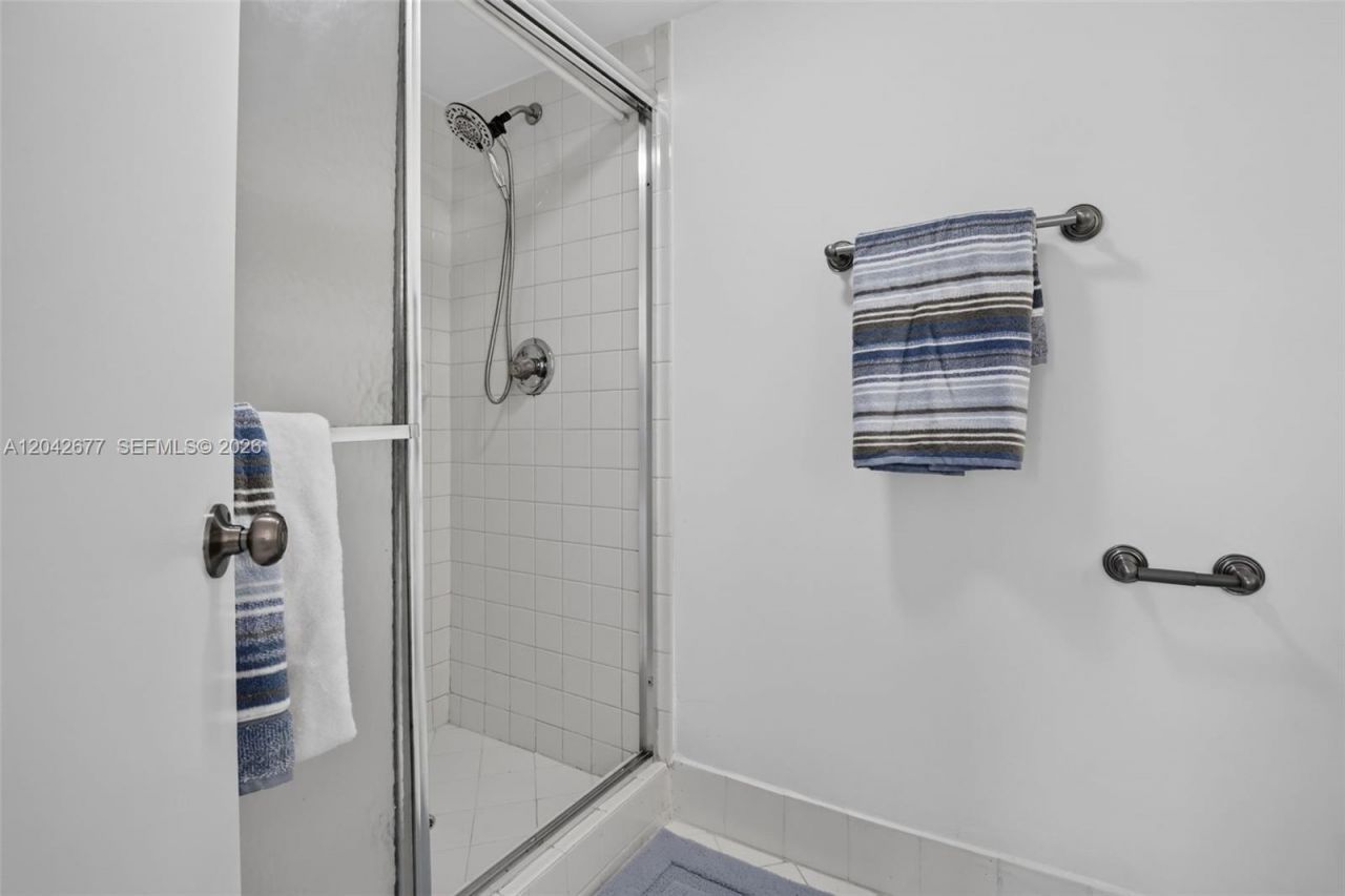 1931 Sabal Palm Dr, Unit 203, Davie, FL 33324 Photo