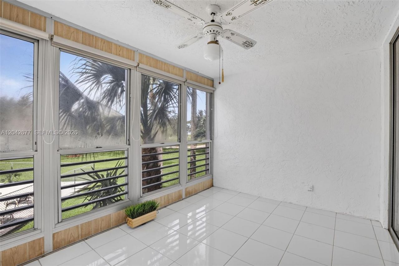 1931 Sabal Palm Dr, Unit 203, Davie, FL 33324 Photo