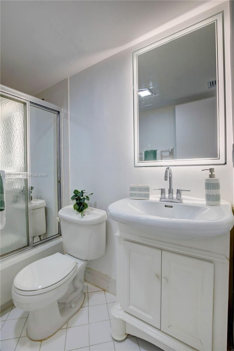 1931 Sabal Palm Dr, Unit 203, Davie, FL 33324 Photo