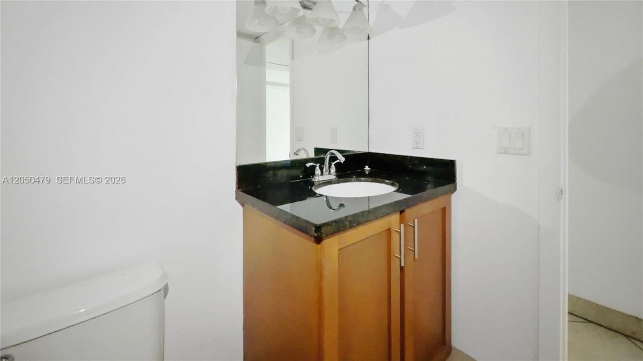16450 Miami Dr, Unit 103, North Miami Beach, FL 33162 Photo